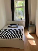 vollmöblierte Wohnung, 2 Schlafzimmer, sonniger Balkon, vollausgestattete Küche, Waschmaschine Leipzig - Stötteritz Vorschau