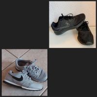 Sneakers Nike Damen / zwei Paar Saarland - Quierschied Vorschau