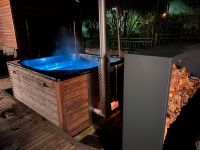 Badefass Badezuber Hot Tub Terrasseneinbau, quadratisch 8 Pers Bayern - Bad Steben Vorschau