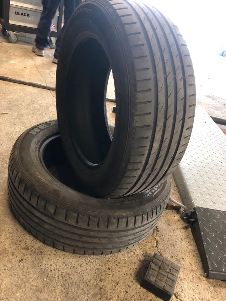 2x235/55r17 99v sommer nexen in Kröv