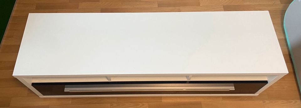 TV Schrank / Lowboard —> Weiß /Schwarz Glänzend in Berlin