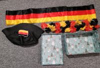 Weihnachtsbox mit Hut, Schal und Girlande Deutschland Baden-Württemberg - Schönaich Vorschau