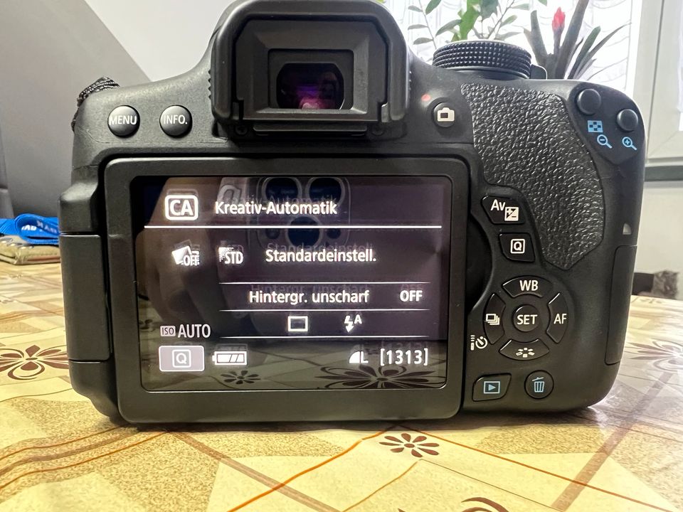 Fotocamera Canon EOS 750D in Ilmmünster