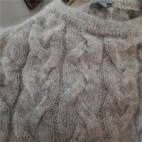 Oberteile aus Mohair von COS Grau Perlen/Kaki Farbe/Zopf Muster Hessen - Offenbach Vorschau