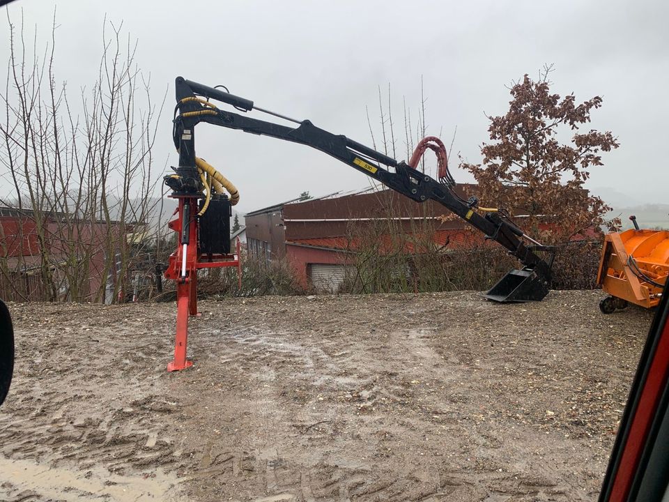 5,3m Kran mit Baggeranbau in Kirchhundem