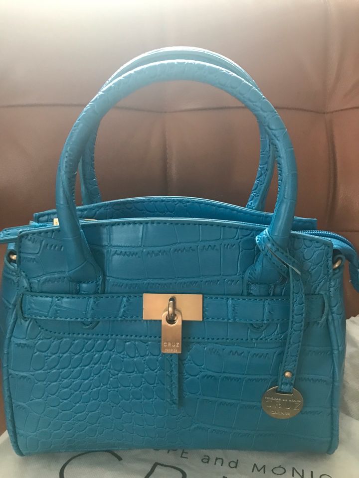 Handtasche Carpisa Penelope Cruz türkis NEU in Kippenheim