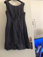 Kleid mit Tupfen Größe M Bayern - Dietmannsried Vorschau