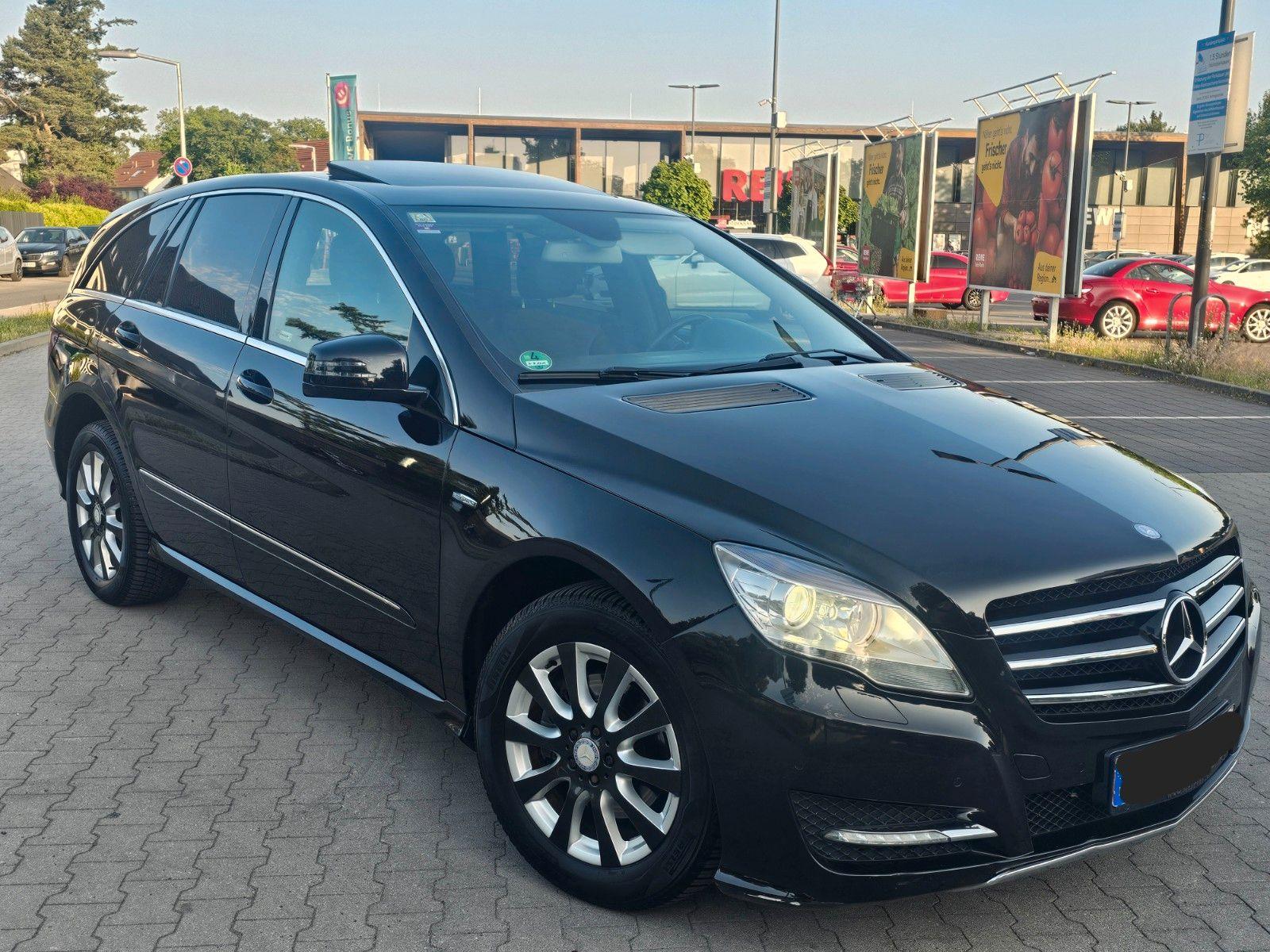 Abbildung des Autos Mercedes-Benz R 300 CDI …