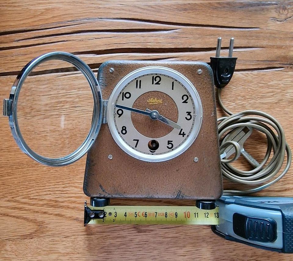 Mehne Zeitschaltuhr AURA um 1950 Automatische Radio-Schaltuhr in Mansfeld