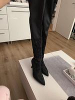 Overkneestiefel Satin bestickt in Größe 37 von Zara NEU schwarz Nordrhein-Westfalen - Hagen Vorschau
