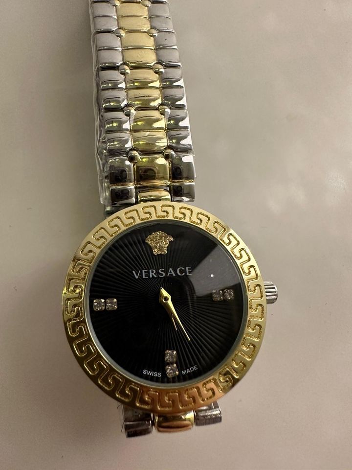 ‏Versace Damen Uhr in Dresden