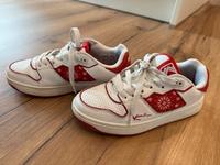 Karl Kani Turnschuhe Gr. 37,5 weiß/rot Niedersachsen - Springe Vorschau