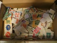 Schuhkarton mit Briefmarken gegen Gebot zu verkaufen Baden-Württemberg - Ellwangen (Jagst) Vorschau