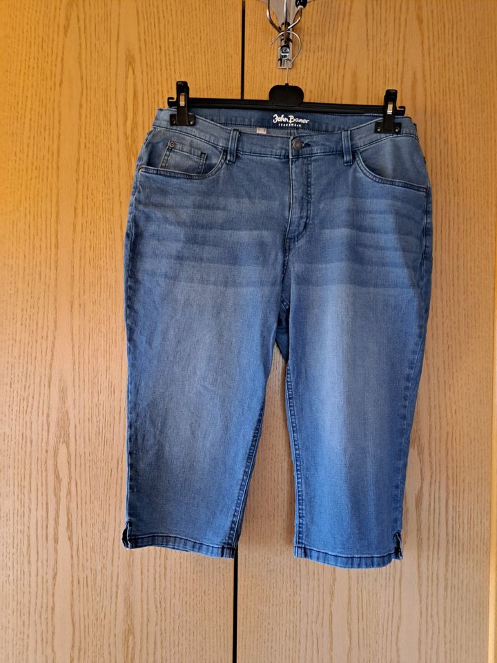 Damen Capri Jeans Blau Größe 46 von John Bauer Bon Prix 7/8 in