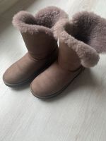 UGG Winterstiefel 37 !Sehr guter Zustand! Mecklenburg-Vorpommern - Neubrandenburg Vorschau