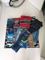 Klamotten Paket Gr 122, Junge, Regenjacke, Matschhose Altona - Hamburg Iserbrook Vorschau