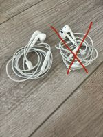 Apple EarPods - Lightning Anschluss - nie benutzt Baden-Württemberg - Osterburken Vorschau