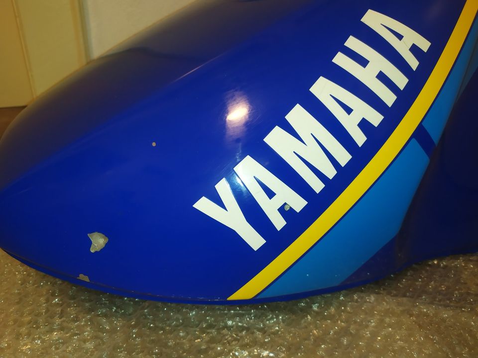 Yamaha TZR 250 Benzintank Tank Blau in Sundern (Sauerland)