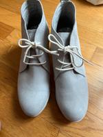 Marco Tozzi Stiefeletten 39 grau neu Stiefel Absatz Ankle Boots Leipzig - Kleinzschocher Vorschau