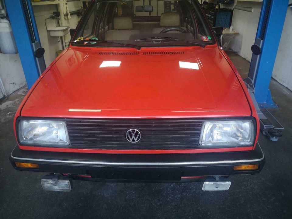 Vw Jetta 1,6l in Leutenbach