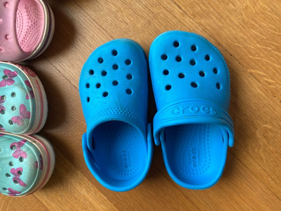 Crocs C6 Schuhe Sandale blau in Ludwigshafen