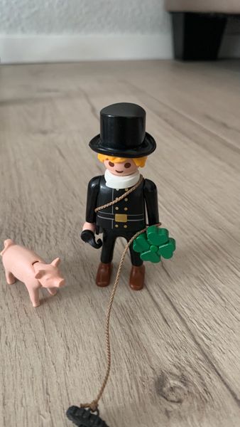 Playmobil Schornsteinfeger mit Glücksschweinchen in Köln - Porz | Playmobil  günstig kaufen, gebraucht oder neu | eBay Kleinanzeigen ist jetzt  Kleinanzeigen