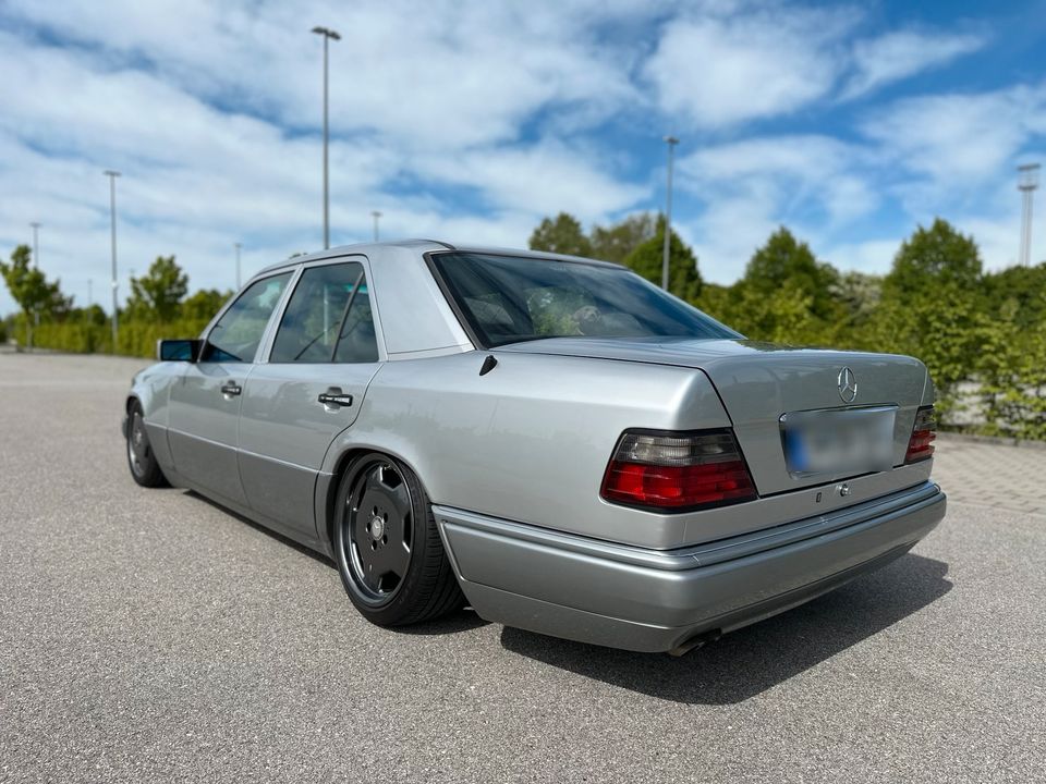 Mercedes Benz W124 280E Airride, TOP Ausstattung, TÜV Neu in Ingolstadt