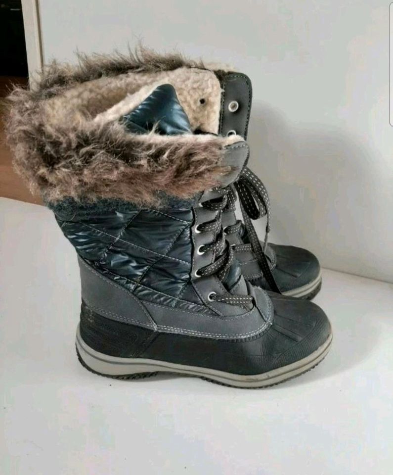 Damen Schnee Boots Stiefeletten Stiefel Warm Gefüttert Größe 38 in Köln -  Rodenkirchen | eBay Kleinanzeigen ist jetzt Kleinanzeigen