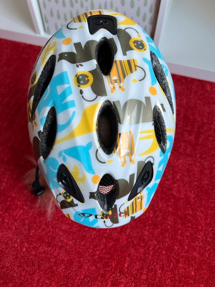 Giro Fahrradhelm für Kinder, Gr. 46-50 cm in Berlin