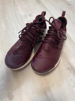 NIKE Leder-Sneaker weinrot, Gr. 38 Sachsen - Klingenthal Vorschau