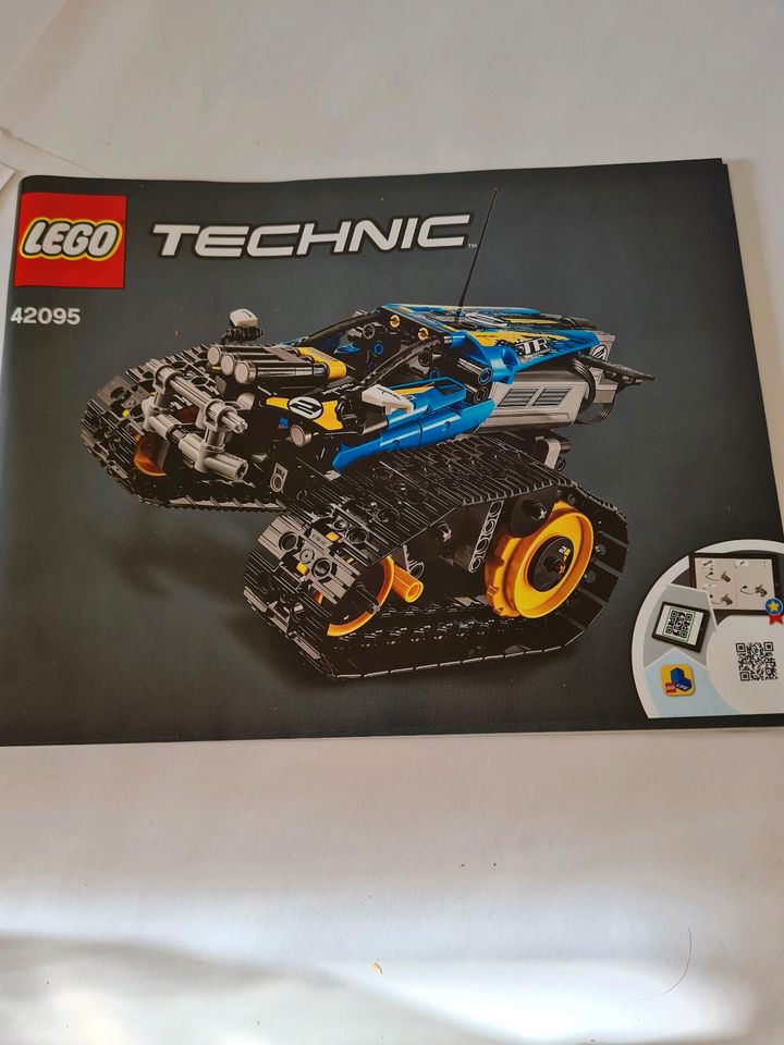 Lego Technic 42095 Stunt Racer in Elbtal