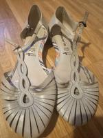 Tamaris riemchensandalen Sandalen Vintage Look Stuttgart - Stuttgart-Ost Vorschau