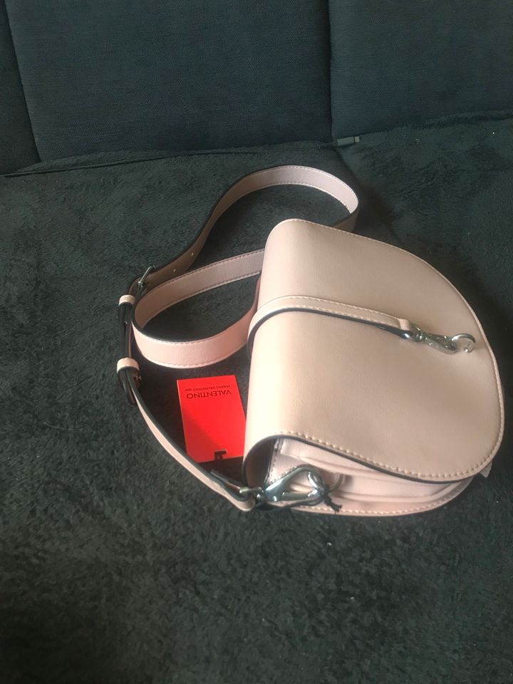 *** Valentino Bag Tasche/Umhängetasche*** in Langenfeld