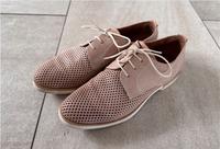 Gut bis sehr gut leichte Tamaris Halbschnuhe Leder beige Gr. 38 Brandenburg - Cottbus Vorschau