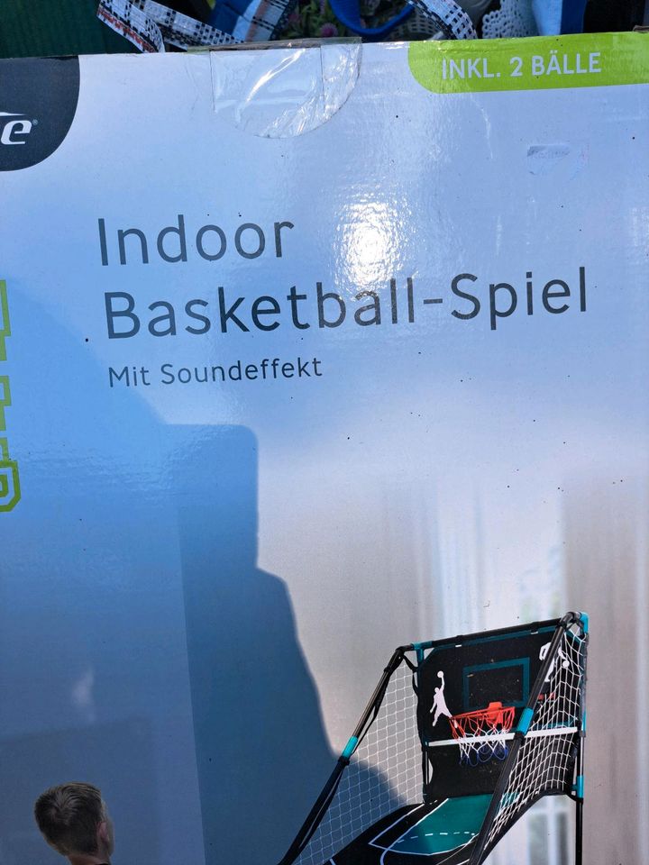 Indoor basketball spiel(neu) in Hamburg