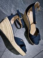 Sommerheels mit Keilabsatz "Tommy Hilfiger" Niedersachsen - Wilhelmshaven Vorschau