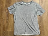 Nike Sportshirt Dri Fit in grau Gr.L zu verkaufen Schleswig-Holstein - Delingsdorf Vorschau