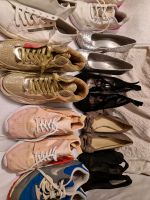 12 paar Damenschuhen Highheels Sneaker Nike Adidas Mustang Nordrhein-Westfalen - Lennestadt Vorschau