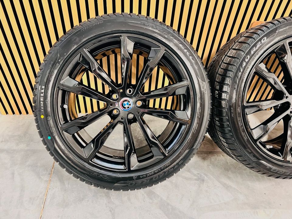 NEUE Originale BMW 20“ M699 X3 G01 X4 G02 Winterräder ⭐️ Pirelli in Landshut