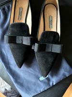 Prada Slipper 37 Orginal np 570 Euro! Nordrhein-Westfalen - Essen-Margarethenhöhe Vorschau
