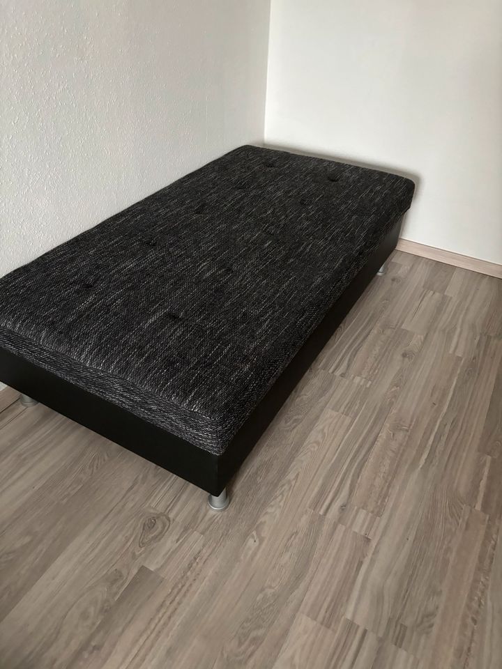 Sofa „Zusatz“ in Katlenburg-Lindau
