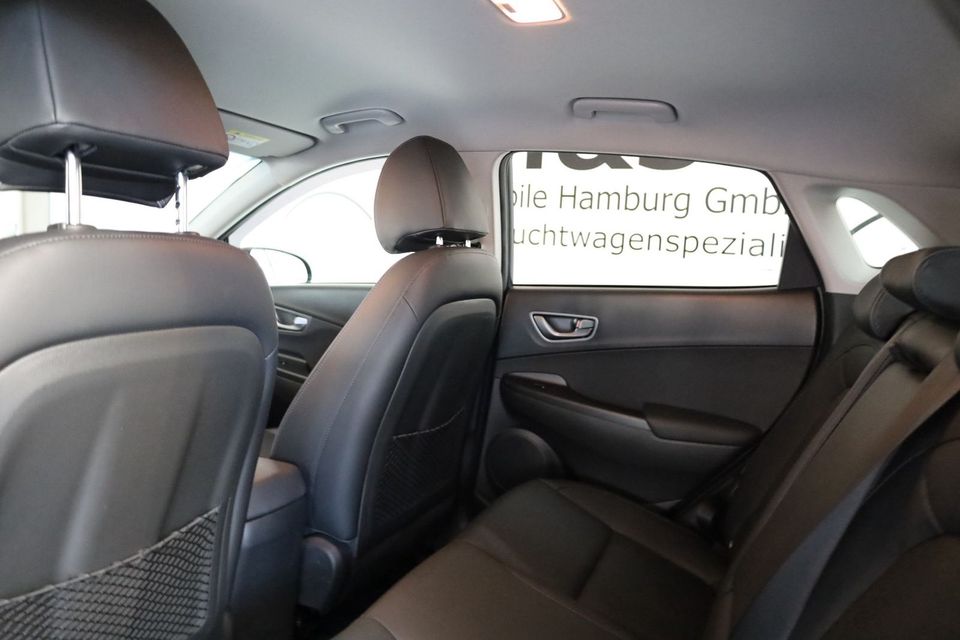 Hyundai KONA EV Style *NAVI*Kamera in Wedel