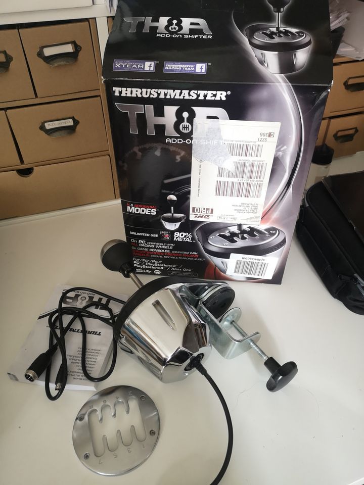 Thrustmaster TH8A Shifter Add-On Simracing Zubehör in Wilhermsdorf