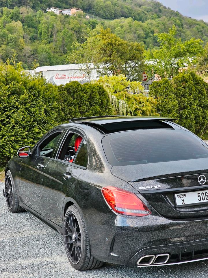 Mercedes C300 AMG S LINE - Glitter Black M. in München