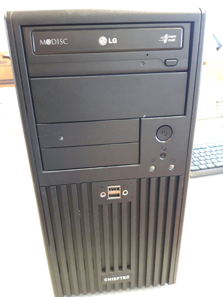 Desktop PC. Intel  I7-2600 3,4GHz, Asus Board, 6 GB Ram, DVD in Karlsruhe