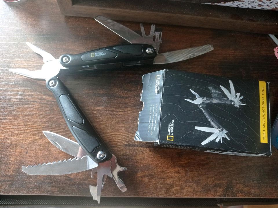 National Geographic Multitool Werkzeug Abenteuer Klappmesser ovp in Rheinbreitbach