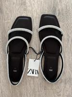 Zara Sandale Strass schwarz 40 neu Silber Hessen - Mühlheim am Main Vorschau