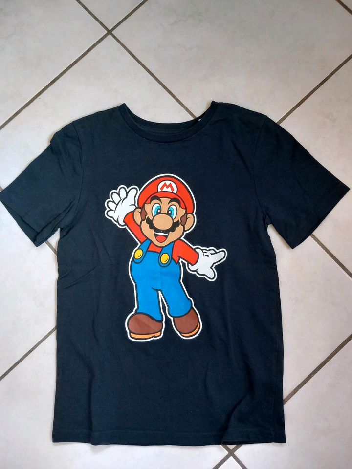 3er Set tolle Super Mario T-Shirts Gr. 128 | C&A in Heilbronn