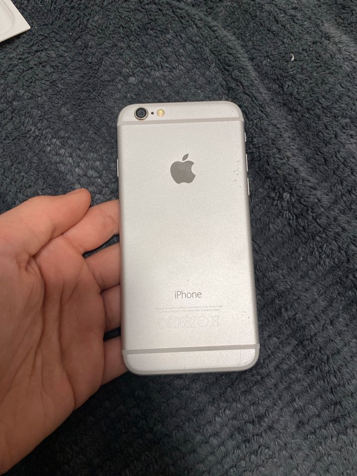 iPhone 6 *16GB* Grau in Köln