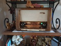 Röhrenradio Grundig 5040 W, restauriert, sehr schön und dekorativ Hessen - Schauenburg Vorschau